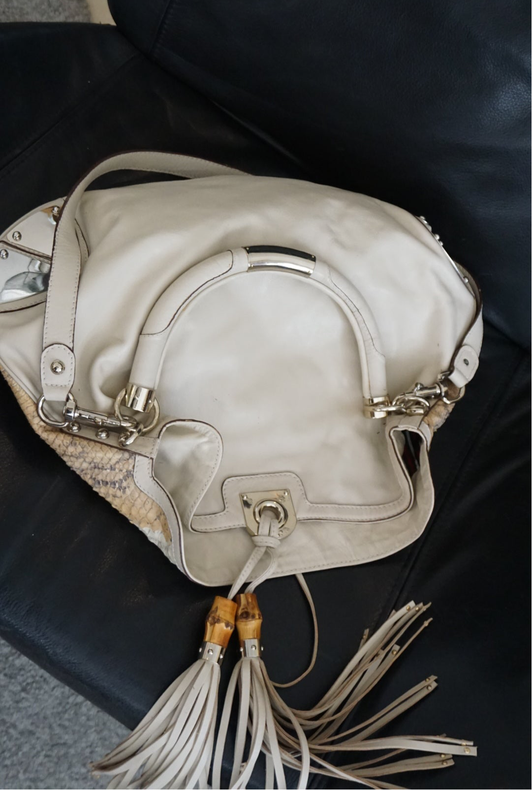 GUCCI indy Pyton hobo bag
