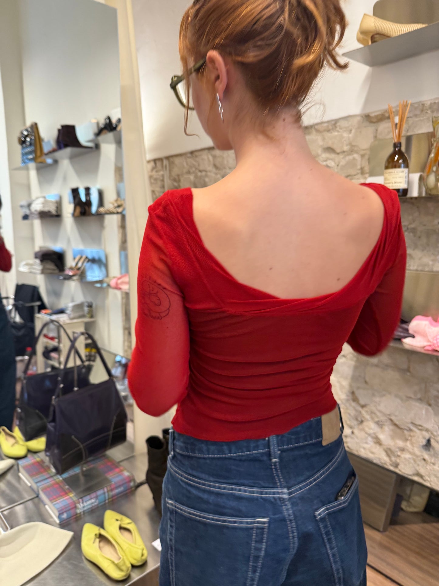 Fuzzi ruched mesh top