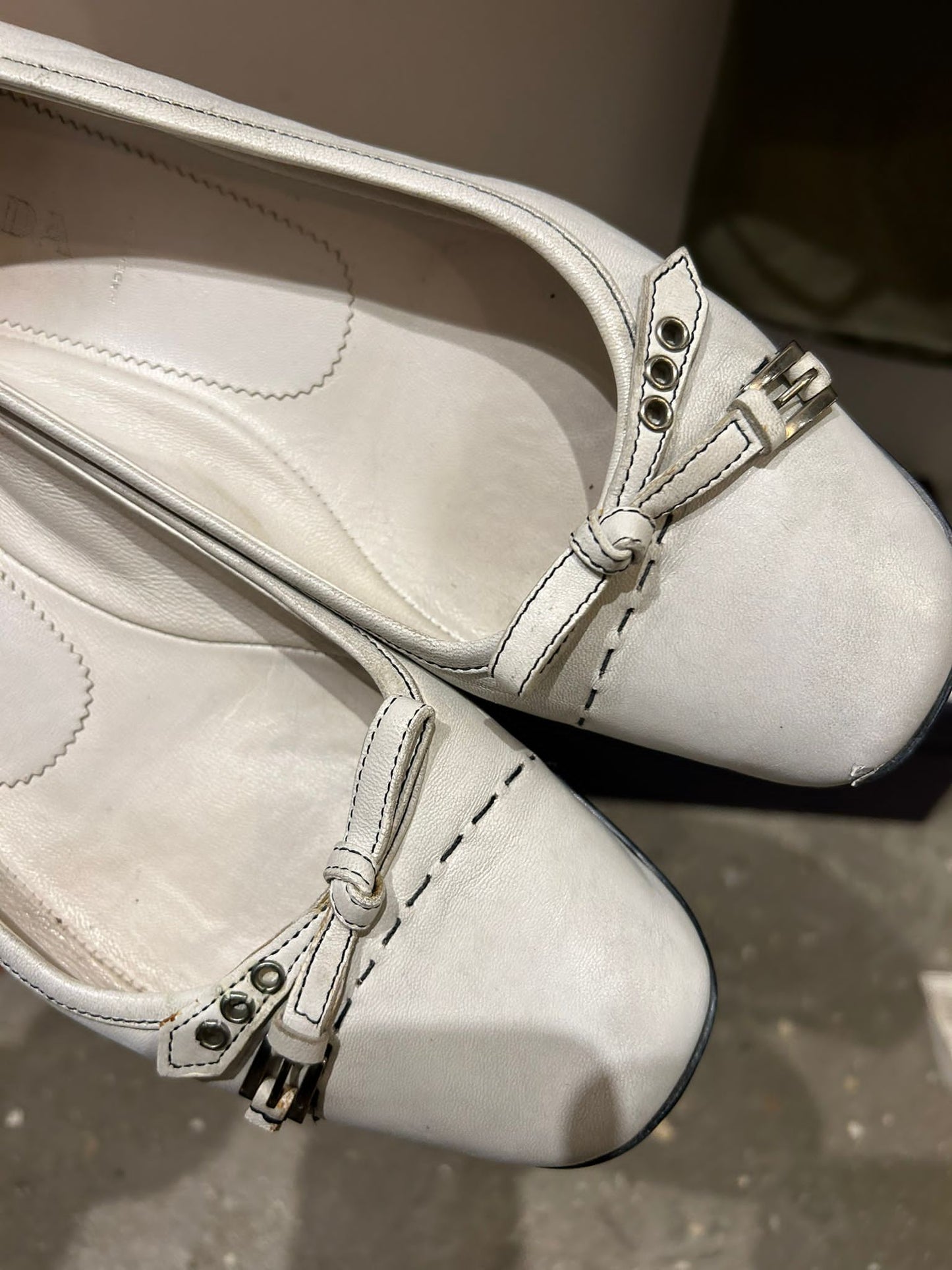 PRADA flats 39 EU