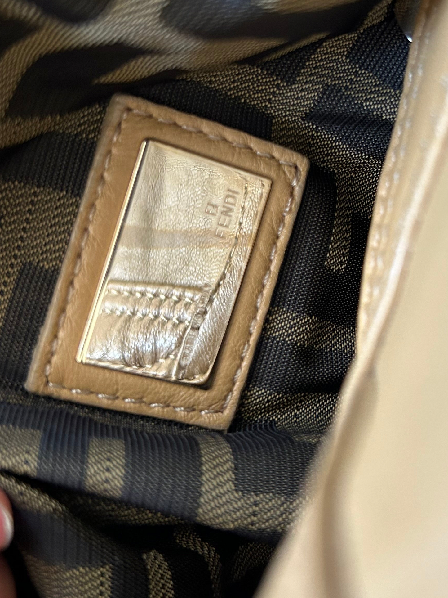 FENDI large brown lambskin spy bag šµš»