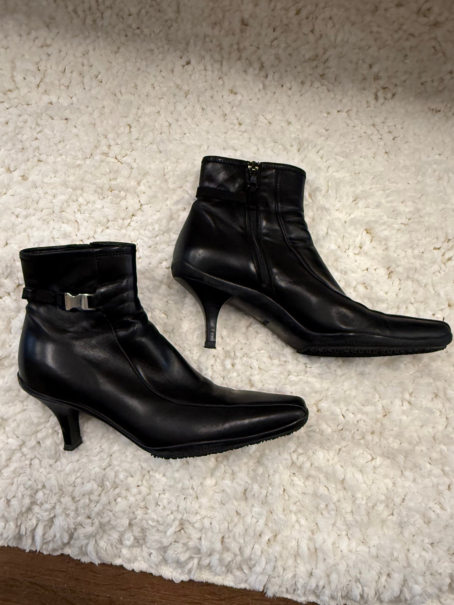 Prada sport Kitten-Heel Ankle Boots 36.5