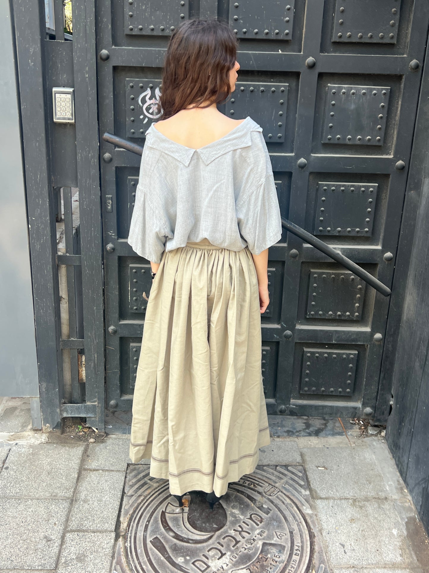Y’s Front/Back Collar Tee