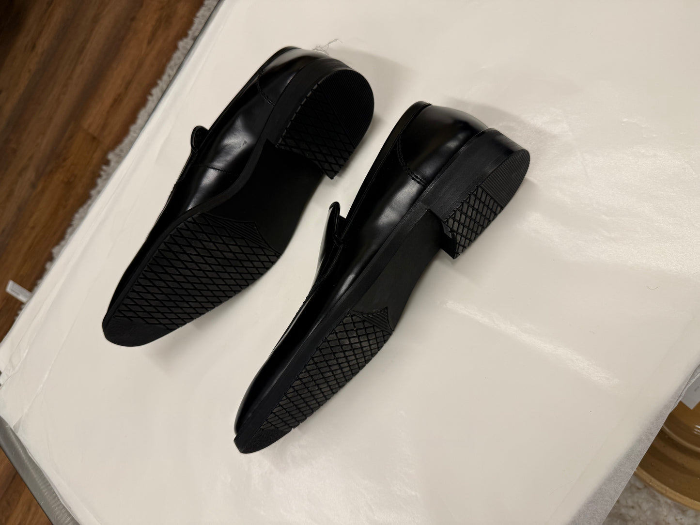 Burberry glossy leather square-toe loafers 39