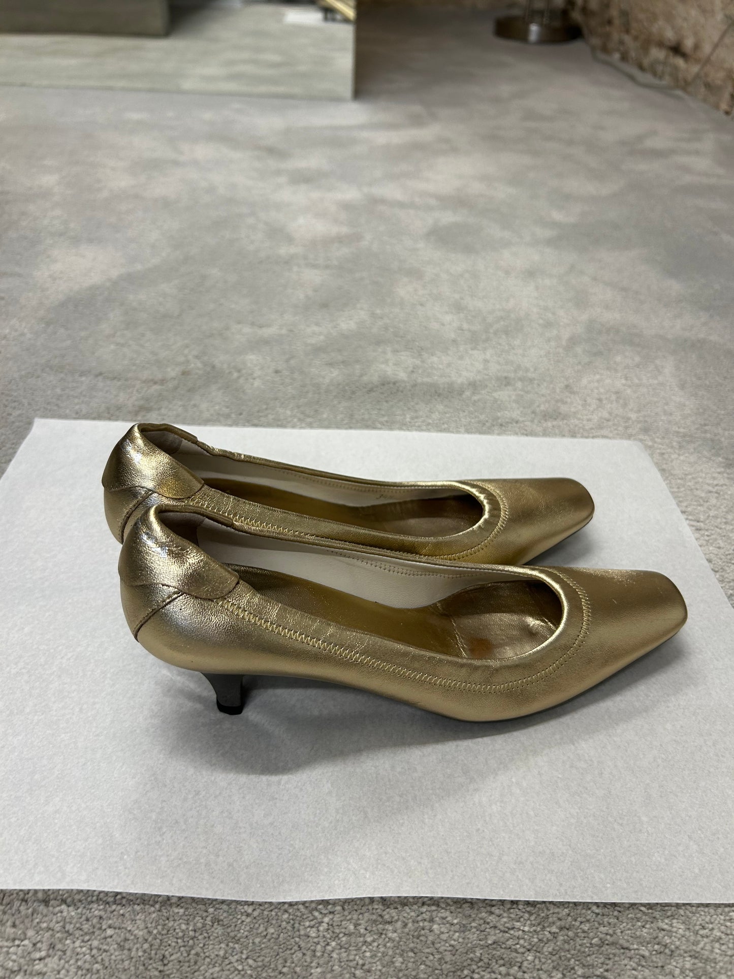 1990s PRADA gold kitten heels 36 EU