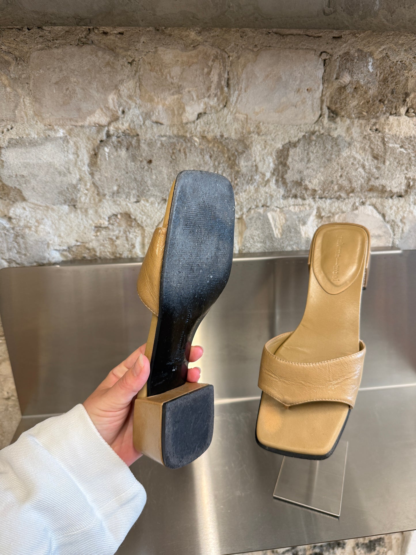 Paloma Wool Leather Toe Ring Mules