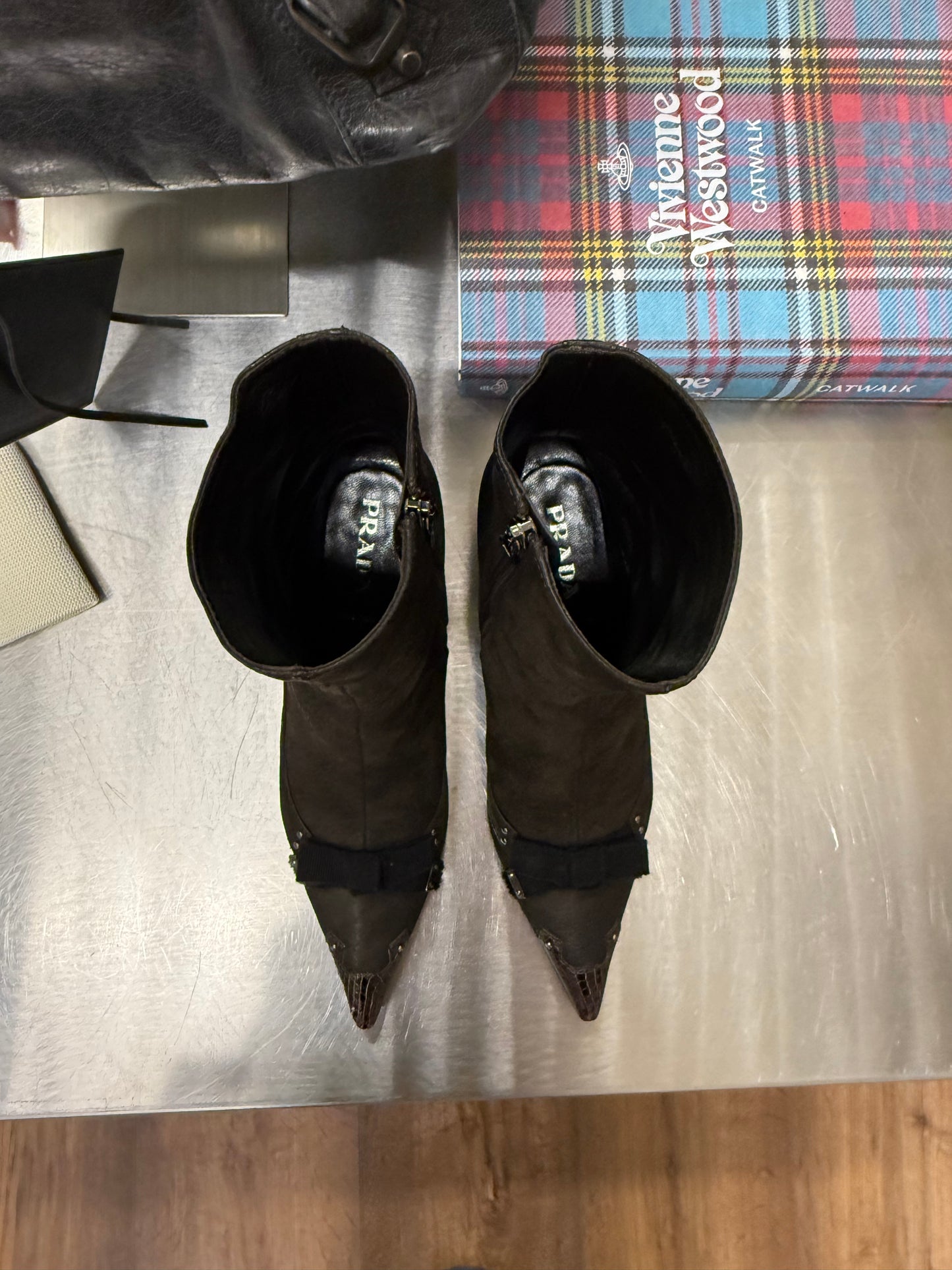 PRADA Fall/Winter 2002 Cocco Diamond Ankle Boots 38