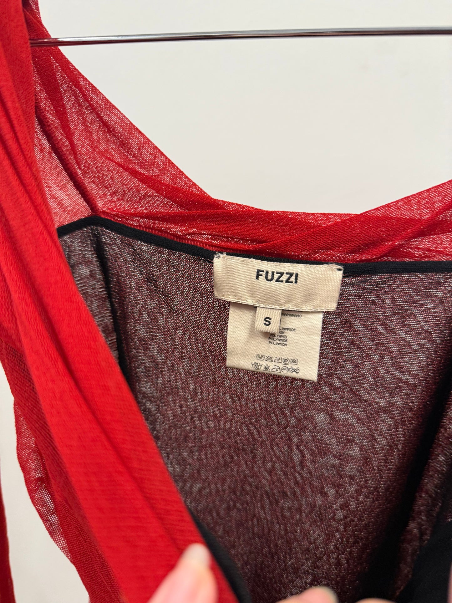 Fuzzi ruched mesh top