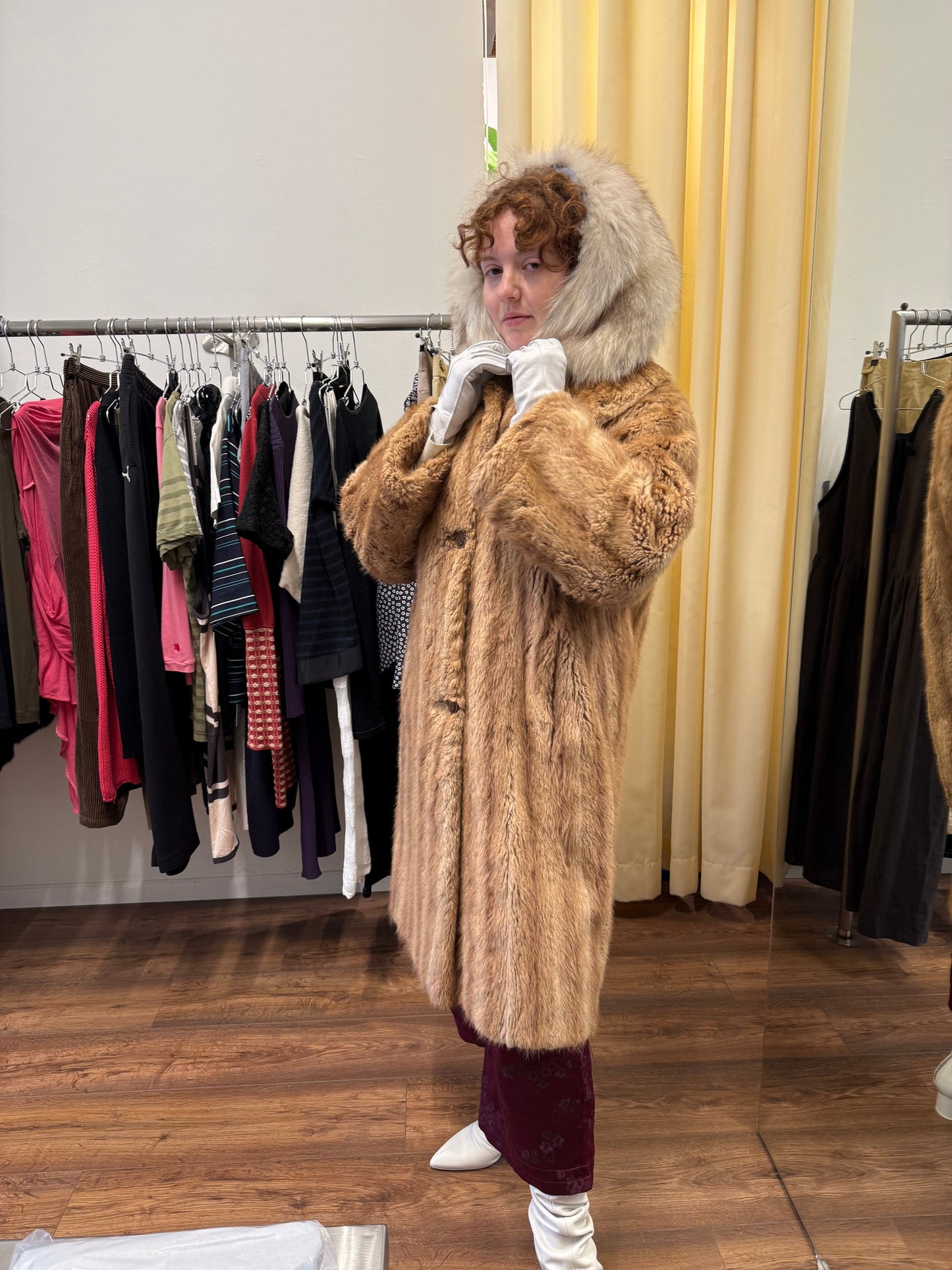 Vintage Real Fur Coat 1970s–1980s - Image 10