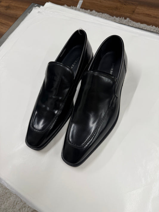 Burberry glossy leather square-toe loafers 39