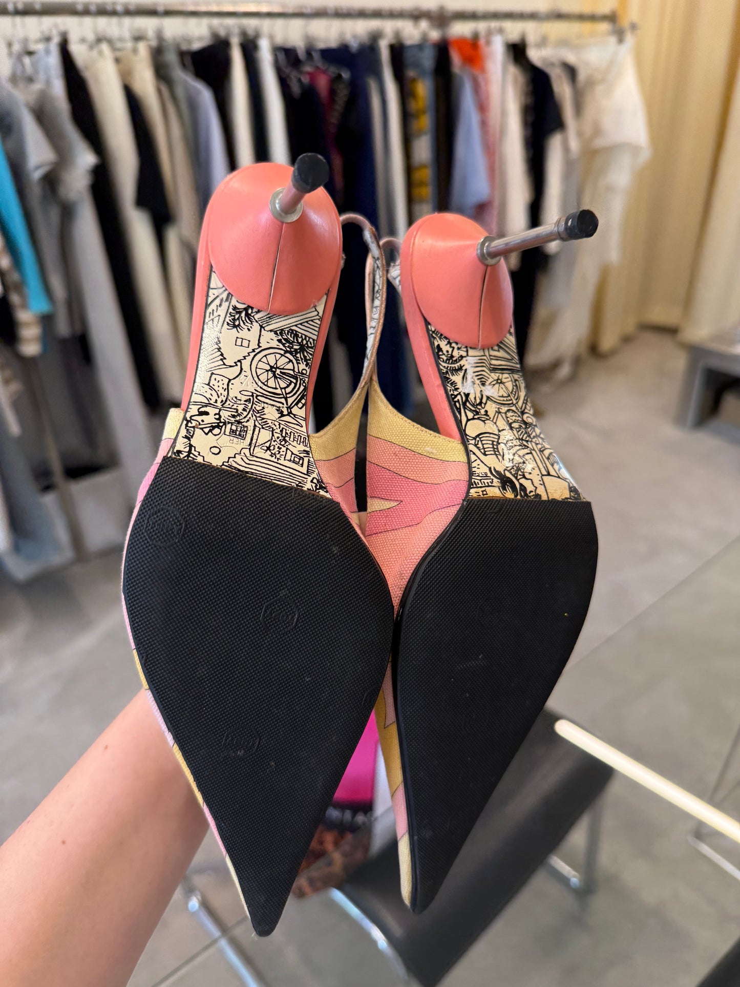 EMILIO PUCCI stiletto 37 EU