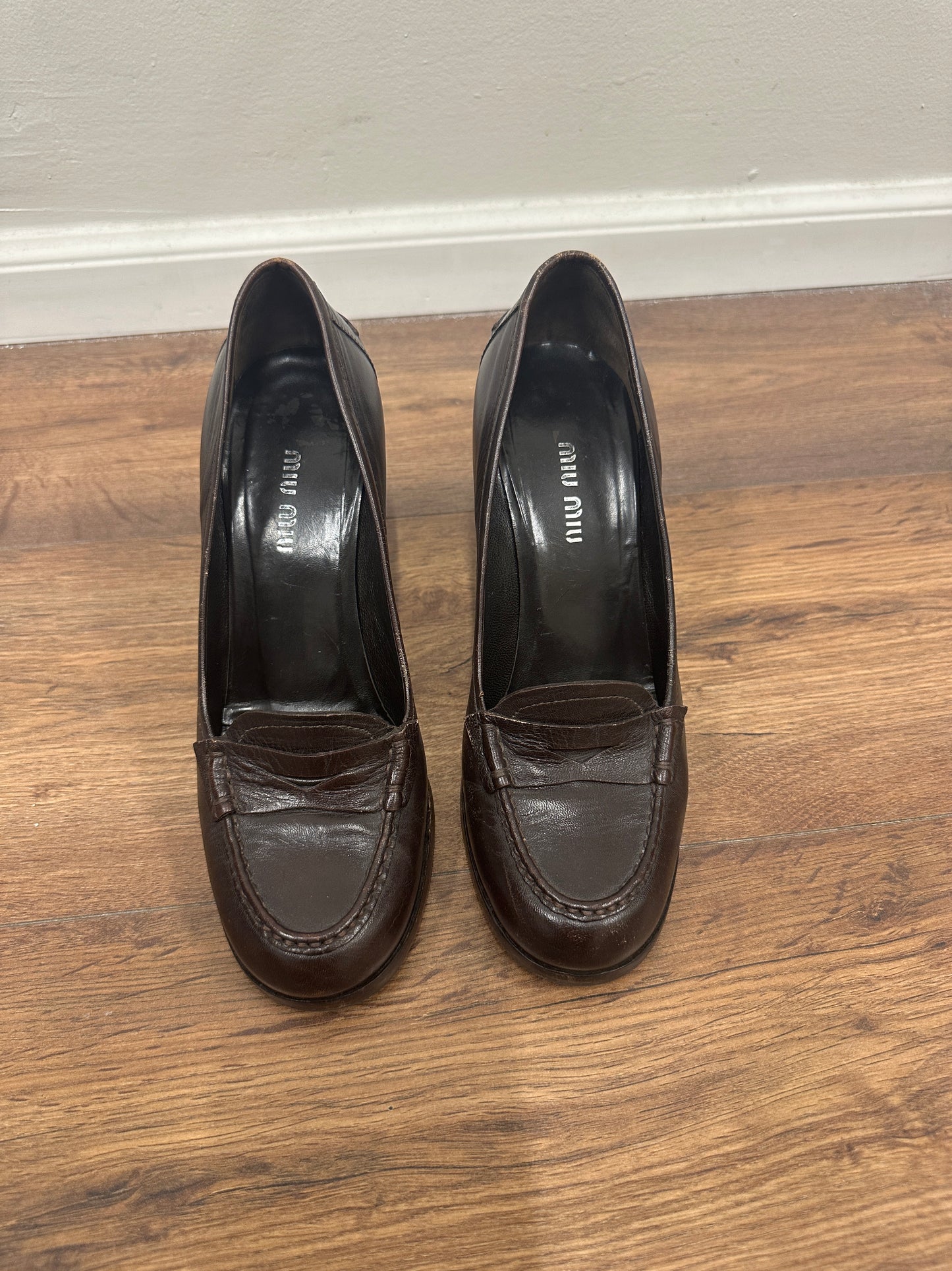 Miu Miu 2000s leather loafer heels 39