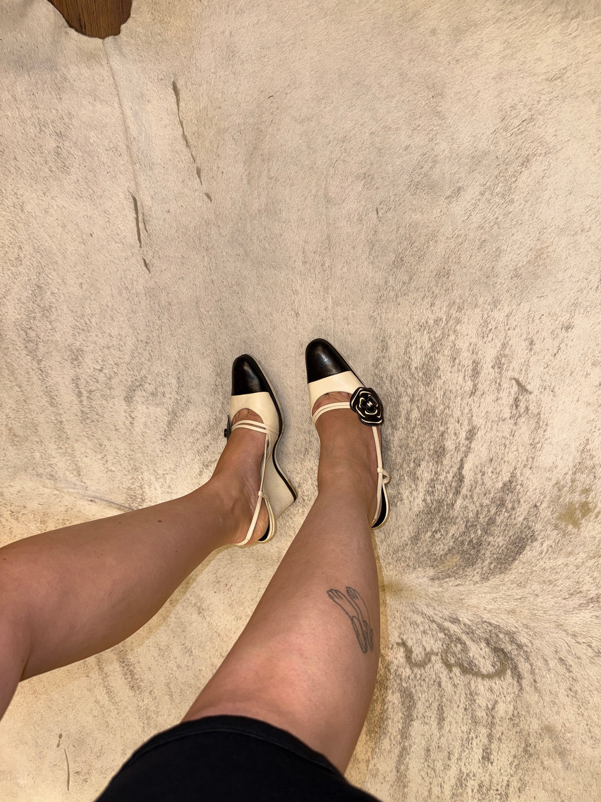 Vintage Chanel Two-Tone Camellia Slingback Wedges – Early 2000s