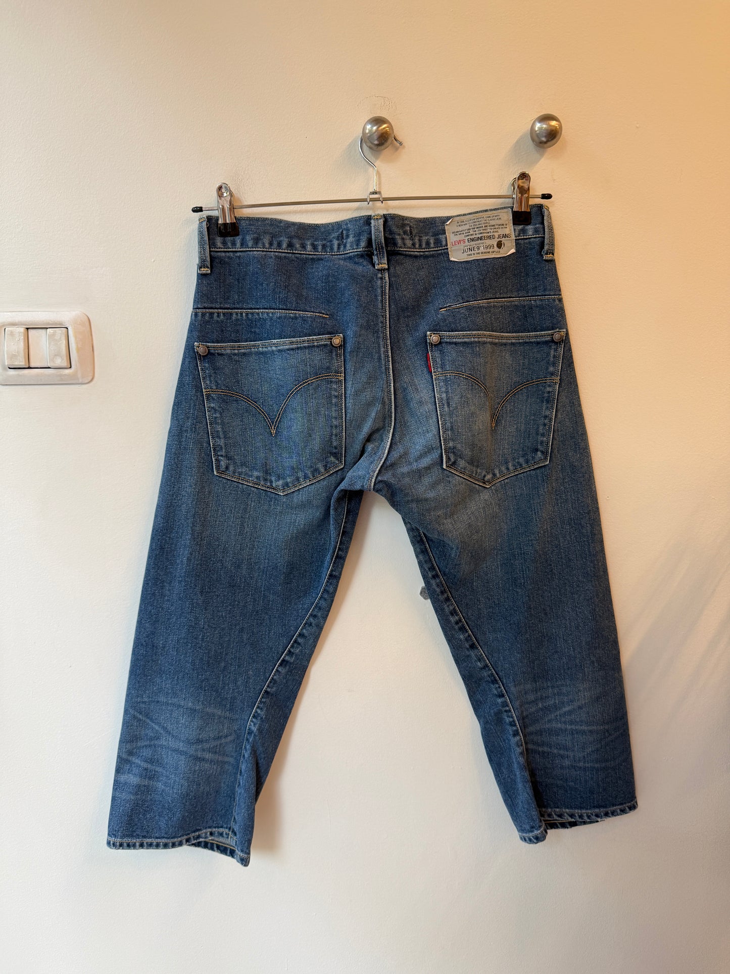 Levi’s Engineered Jeans June 9th 1999 Cropped Jeans