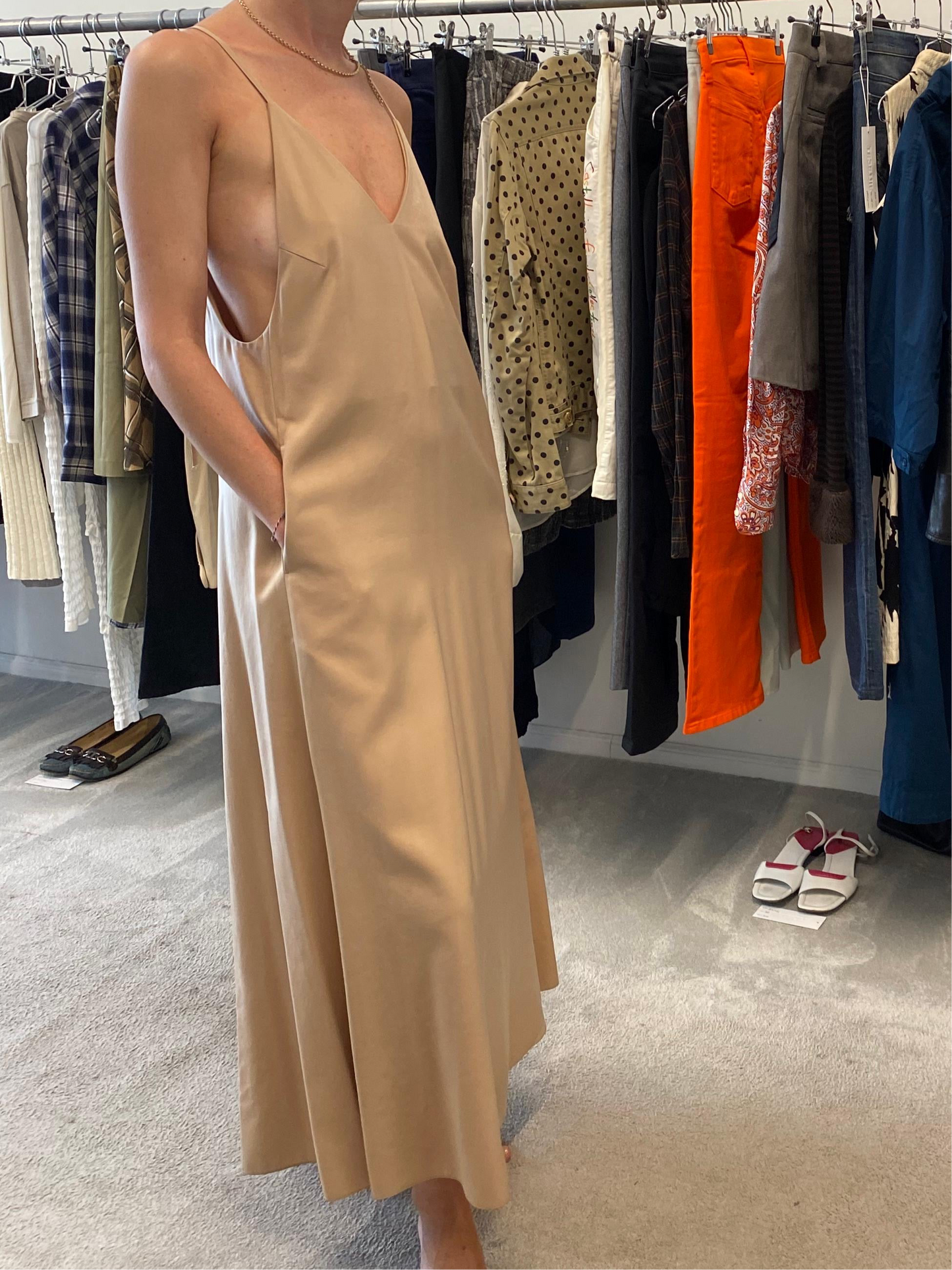 IÉNA – Minimalist Maxi Dress