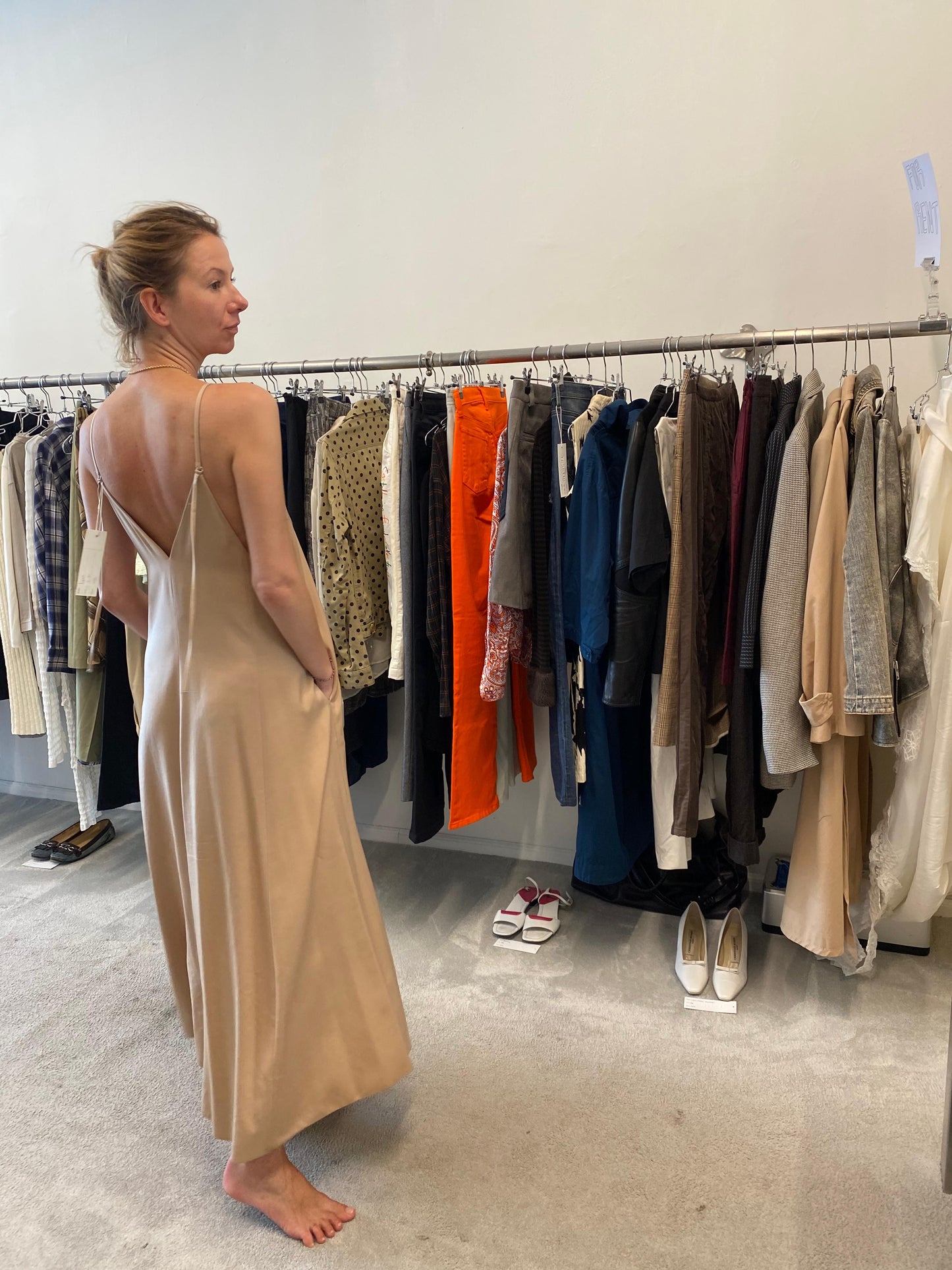 IÉNA – Minimalist Maxi Dress