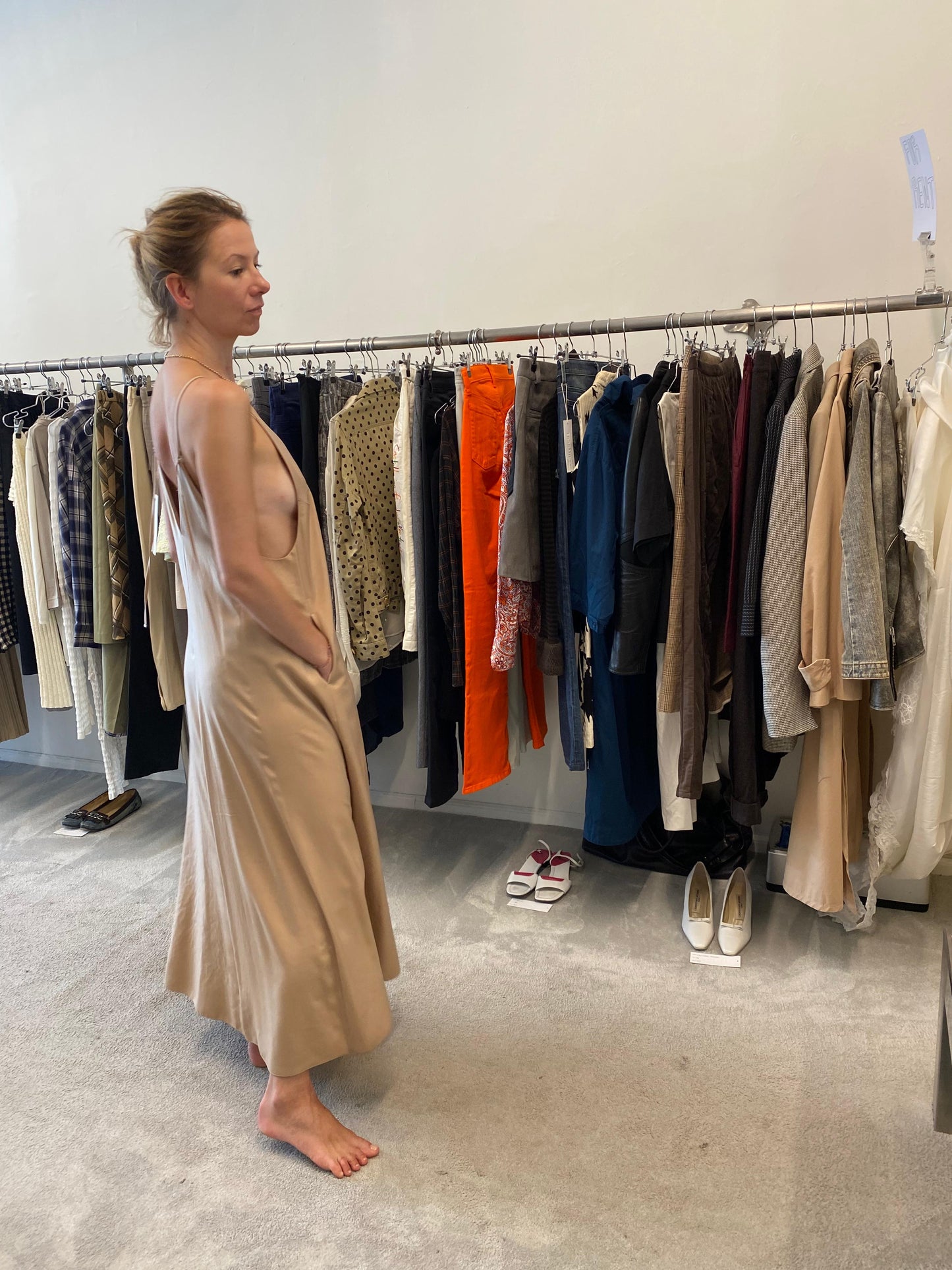 IÉNA – Minimalist Maxi Dress