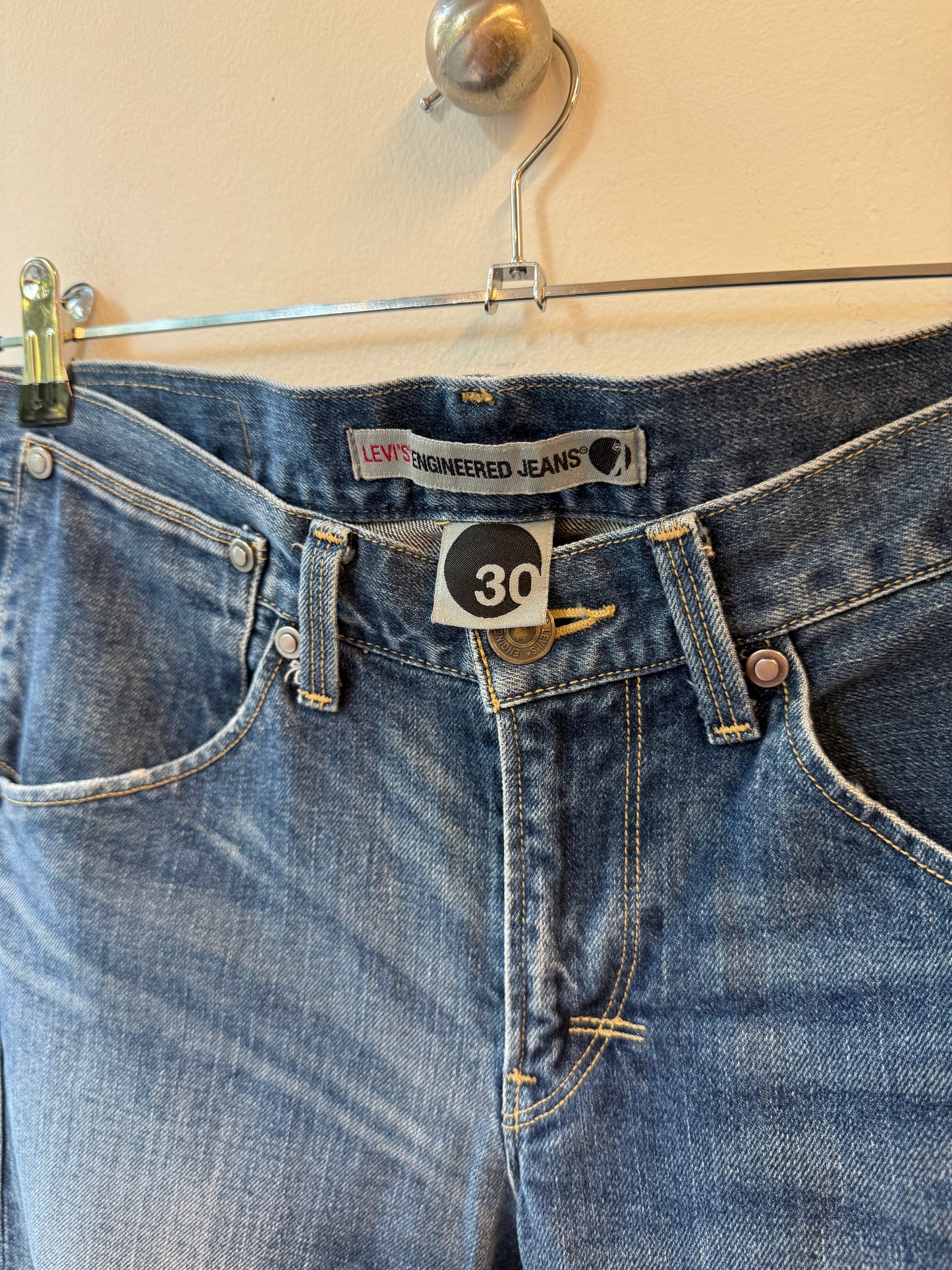 Levi’s Engineered Jeans June 9th 1999 Cropped Jeans