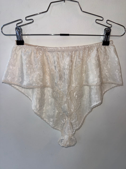 Vintage Christian Dior Lace Lingerie High-Waisted Briefs 1980s/90s