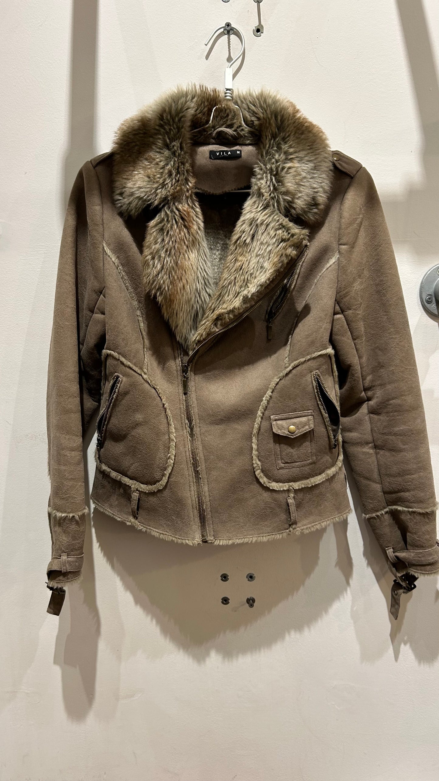 BROWN jacket faux fur