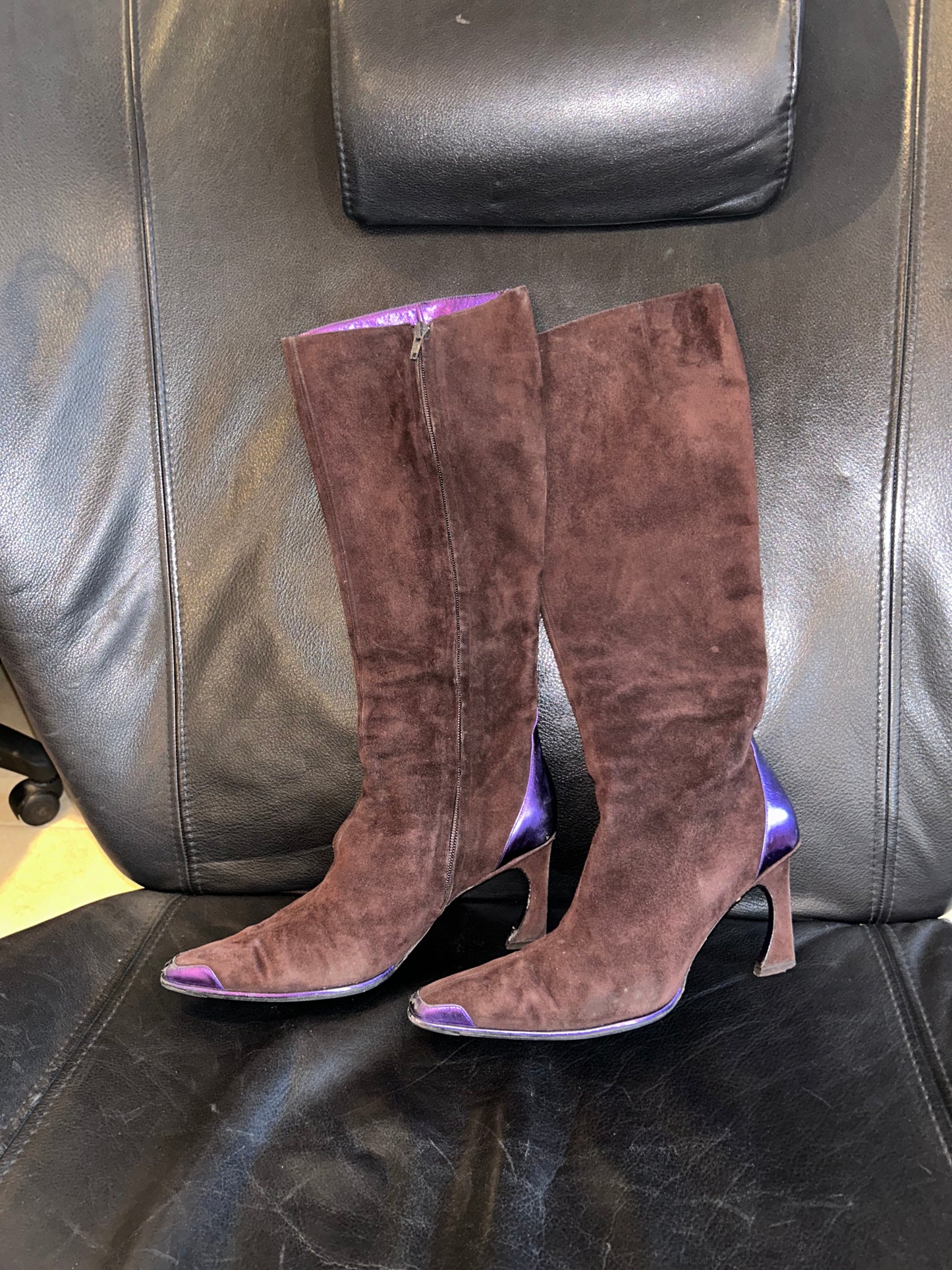 FENDI suede ankle boots 39 EU