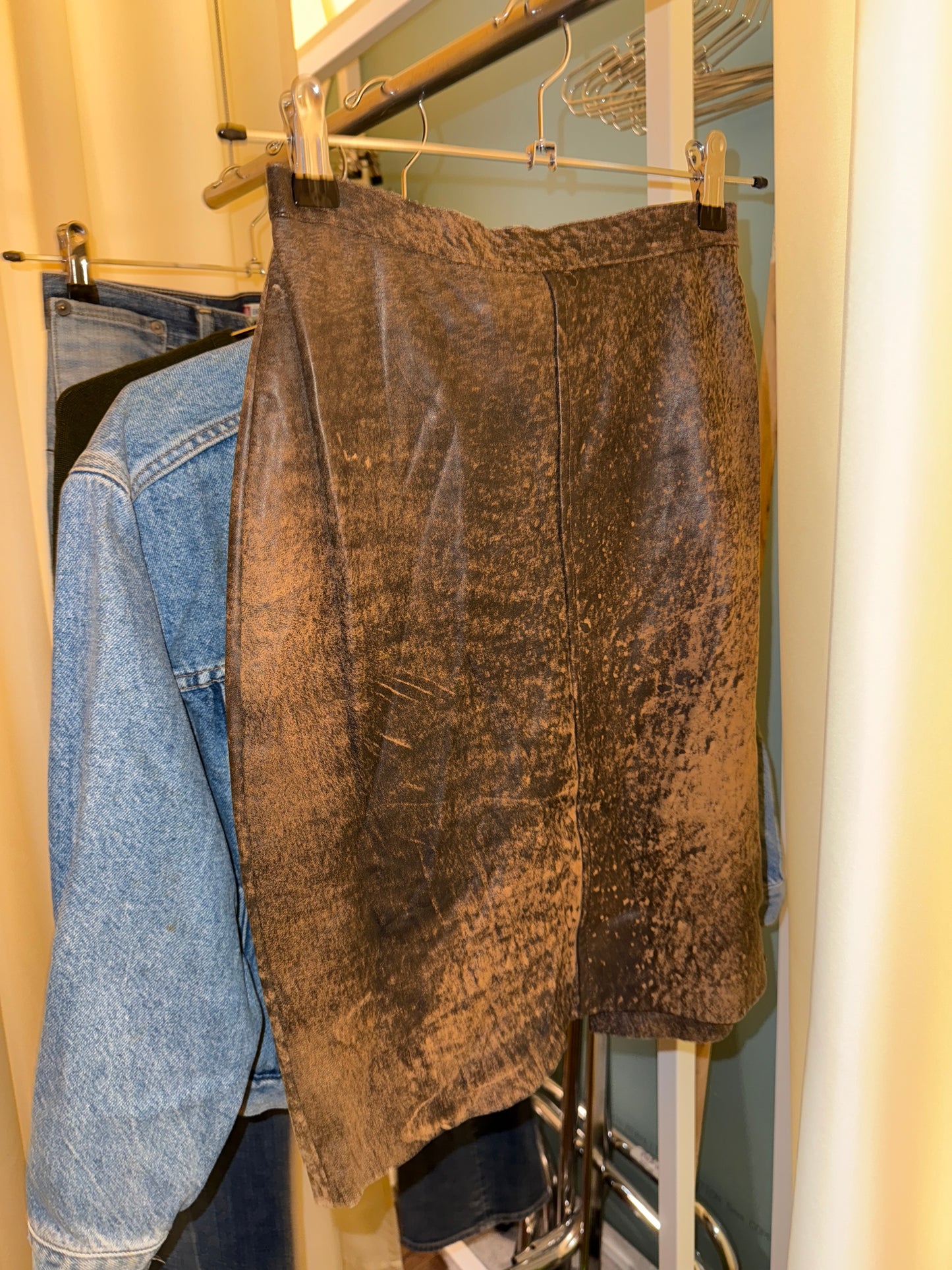 Vintage brown leather pencil skirt