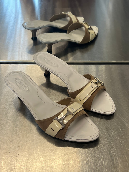 Tod’s Buckle Mules