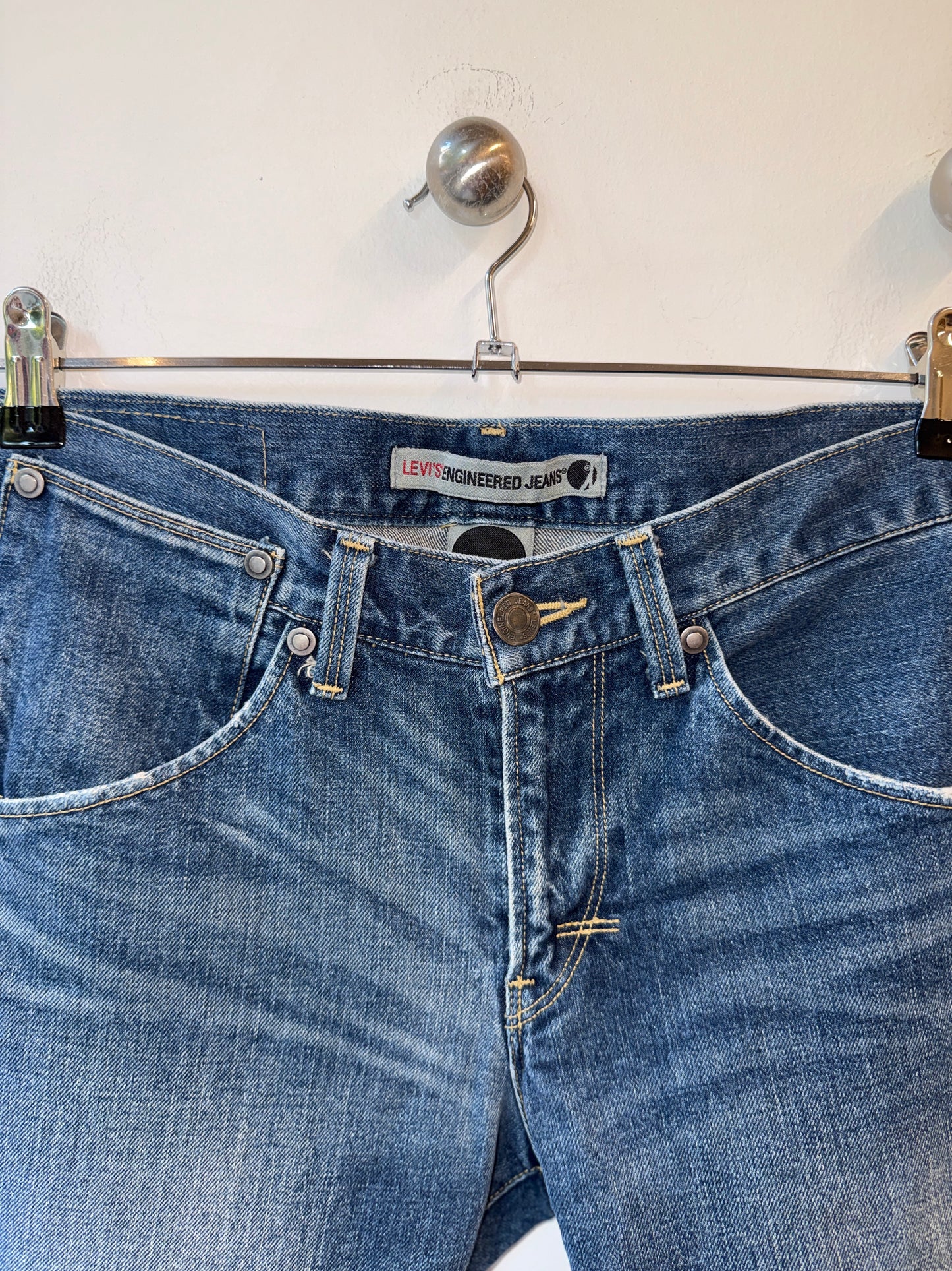 Levi’s Engineered Jeans June 9th 1999 Cropped Jeans