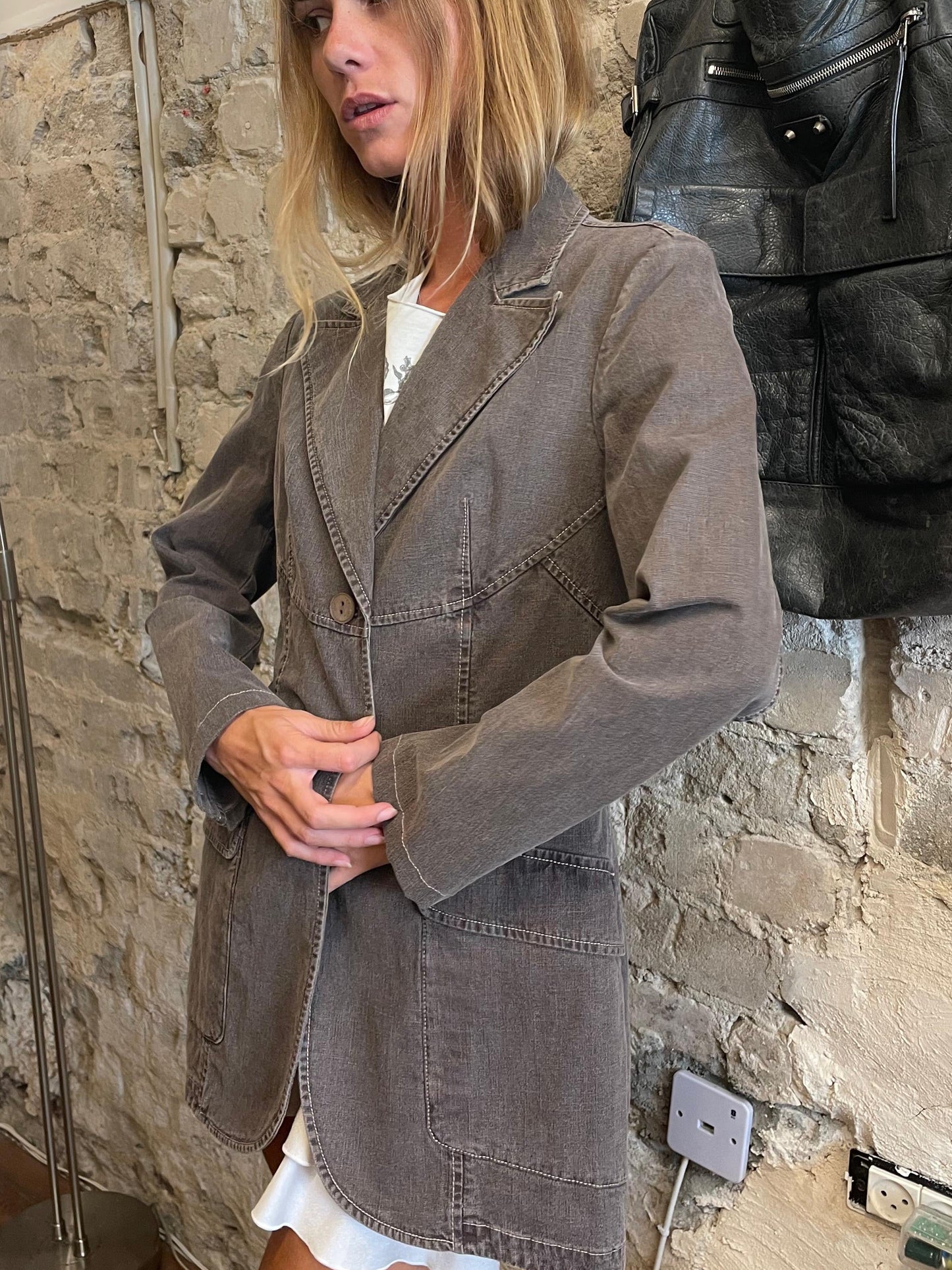 CHANEL Spring 2003 Linen Blend Tailored Jacket