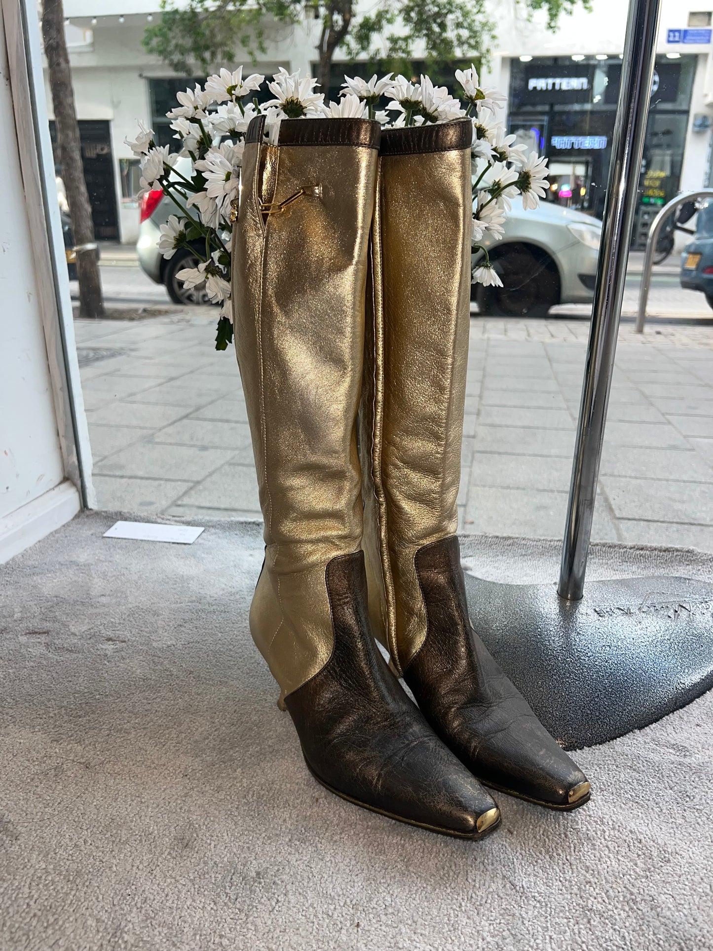Gucci by Tom Ford - “museum piece” Fall 2000 Metallic Boots 36