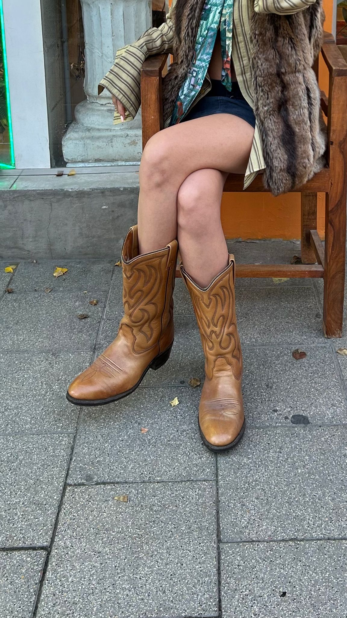 COWBOY boots