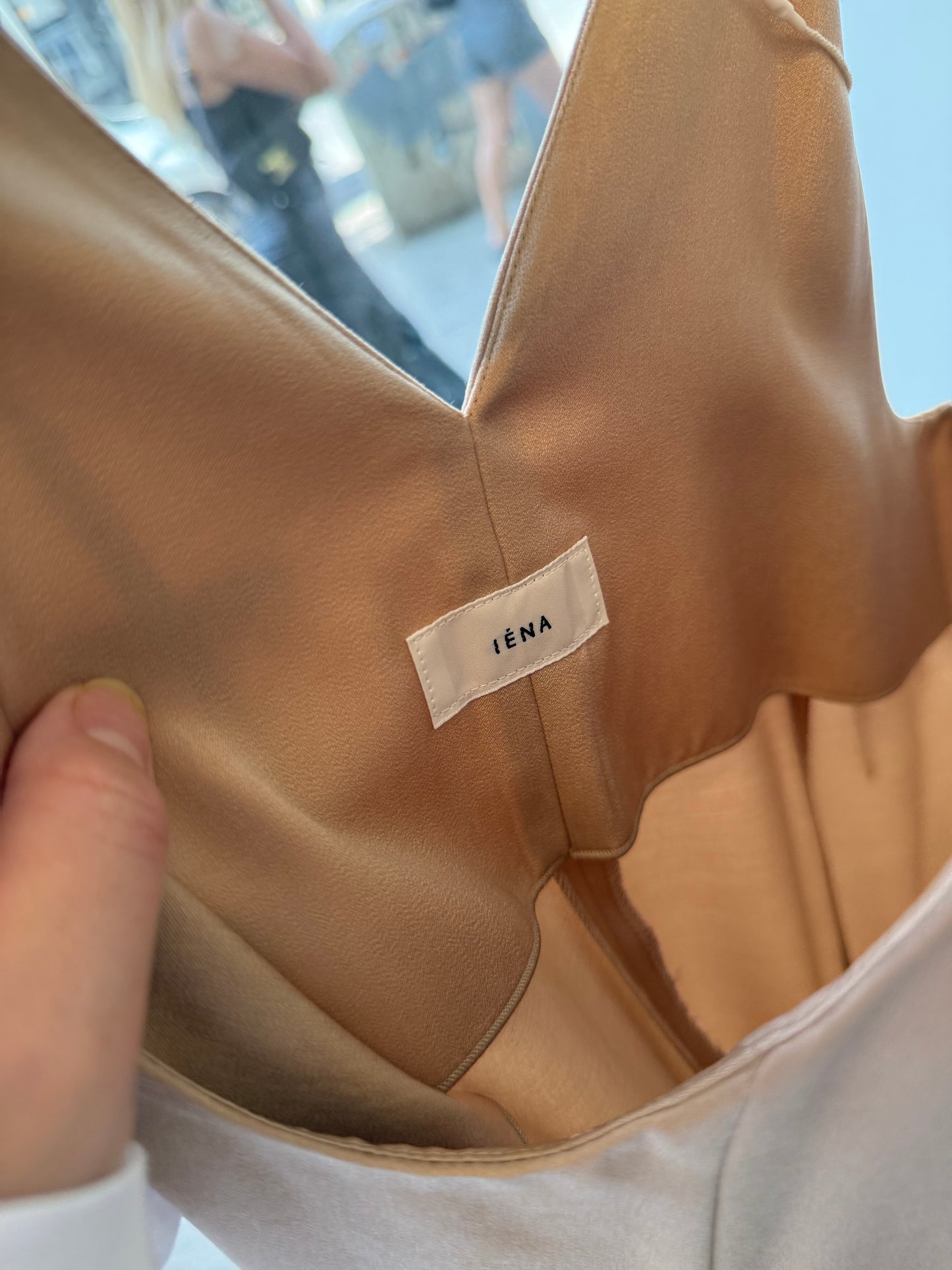 IÉNA – Minimalist Maxi Dress
