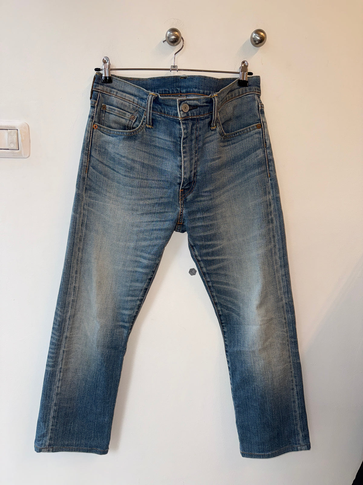 Levi's 513 Slim Straight Faded Jeans