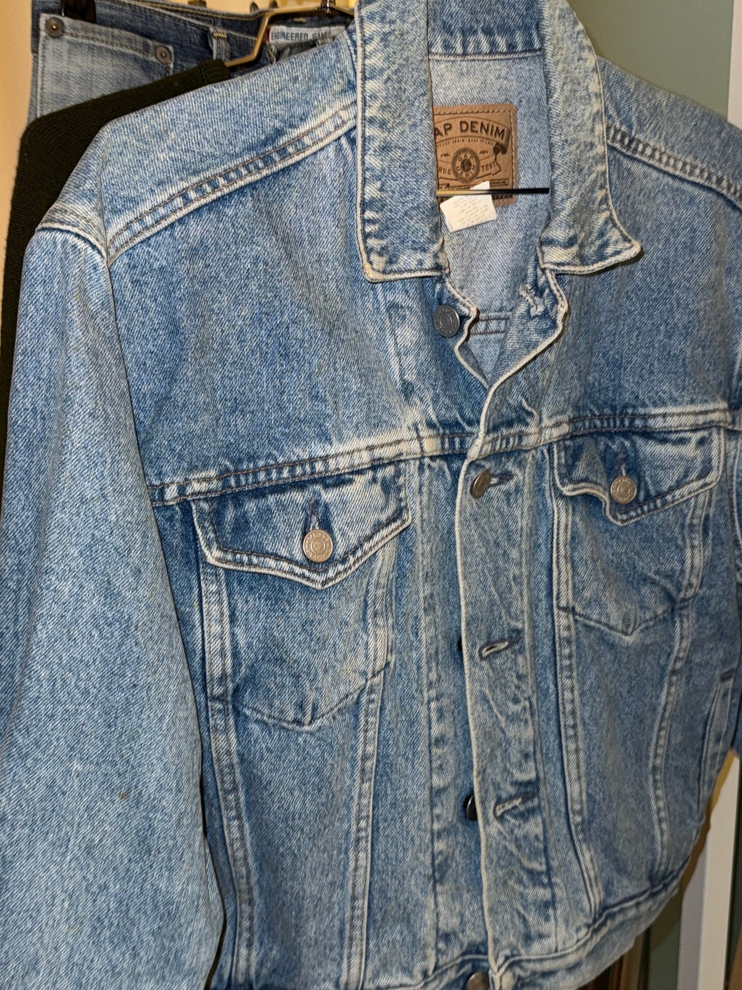 GAP Denim trucker jacket 1990s