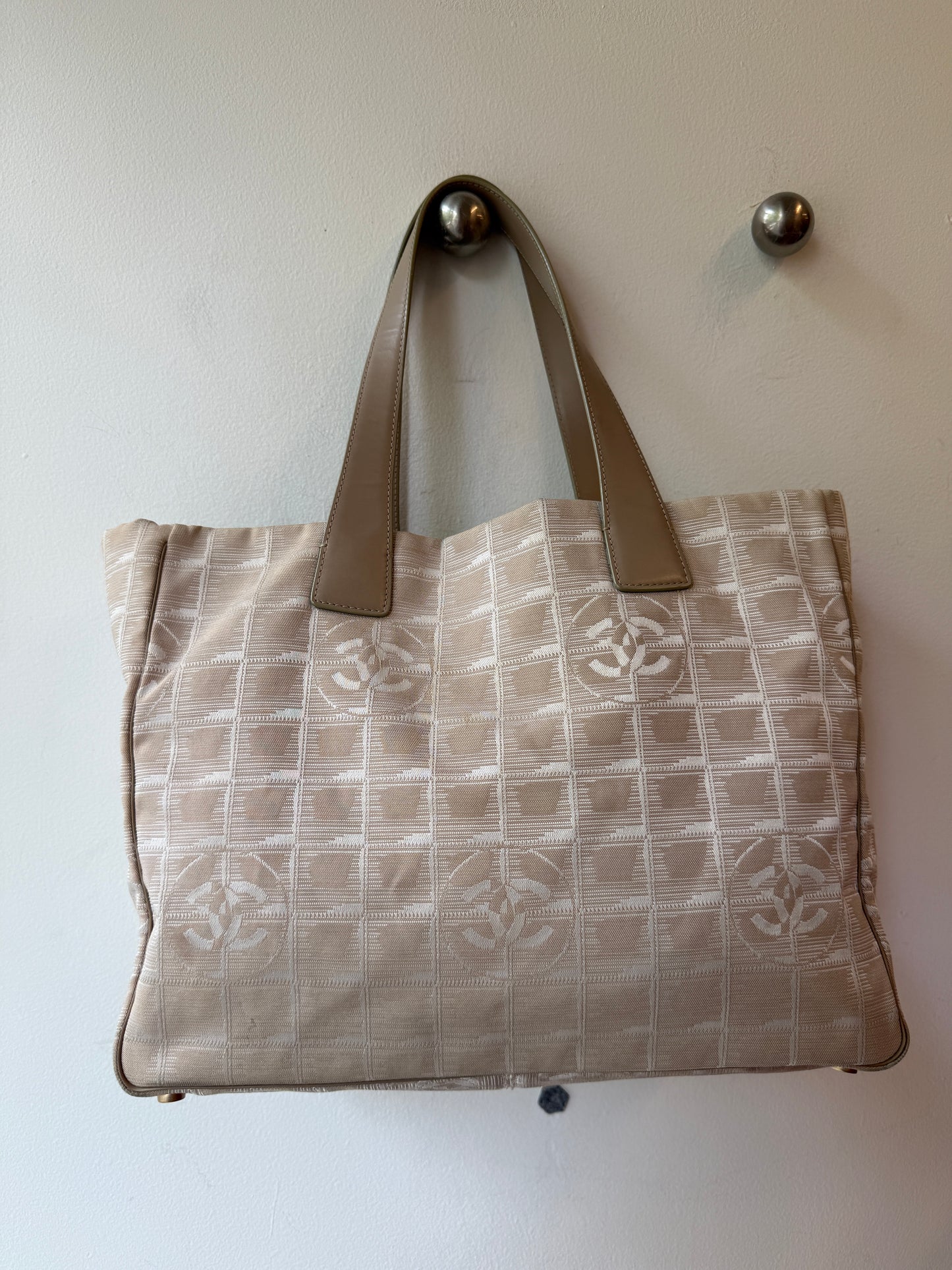 Chanel New Travel Line Tote MM