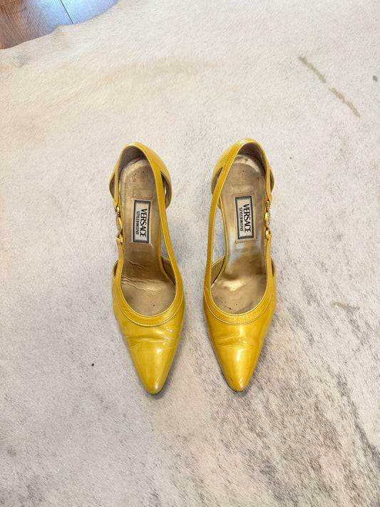 Versace Medusa Patent Leather Pointed Pumps 35.5 EU