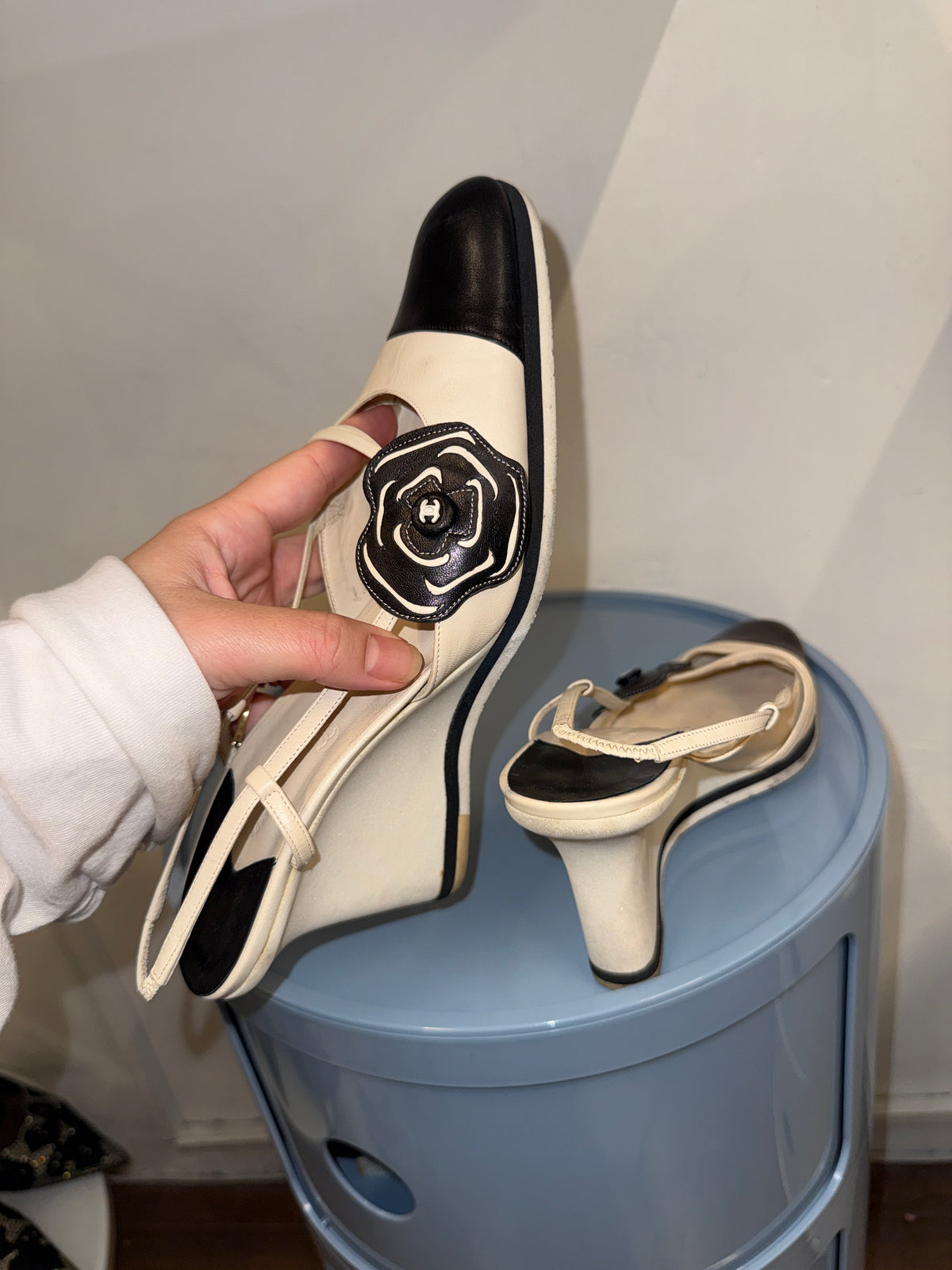 Vintage Chanel Two-Tone Camellia Slingback Wedges – Early 2000s