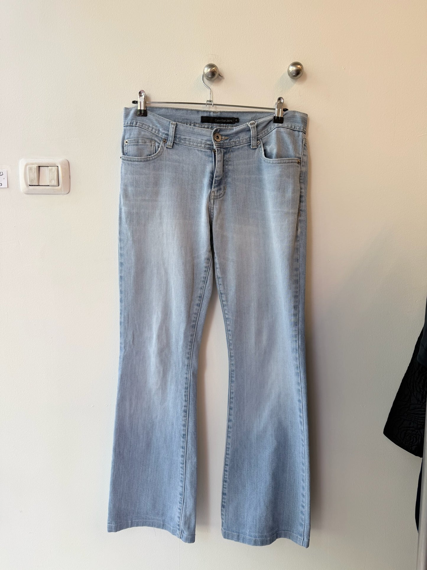 Calvin Klein Jeans Y2K Low-Rise Flared Jeans – Early 2000s