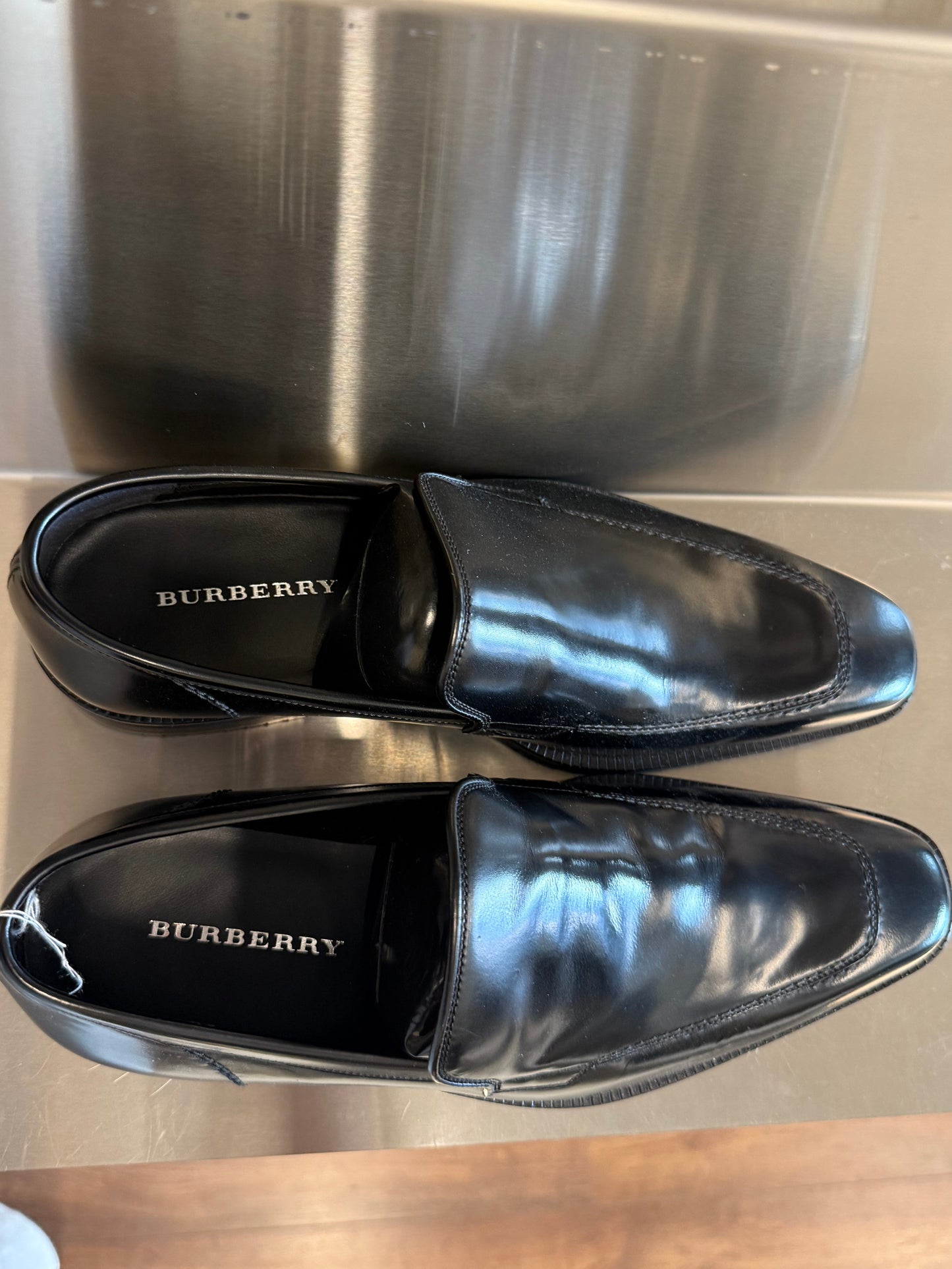 Burberry glossy leather square-toe loafers 39