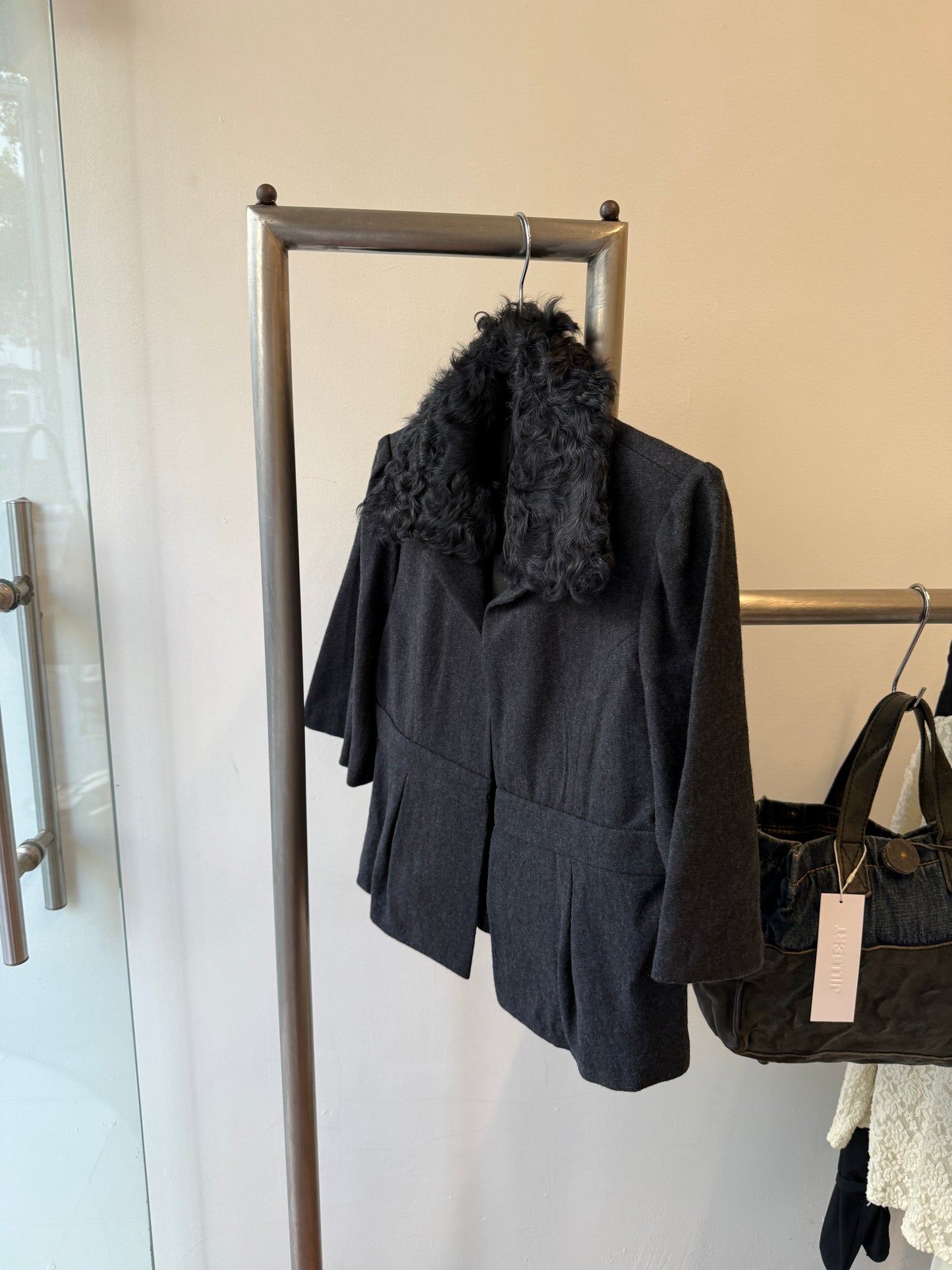 23ku Vingt-Trois Arrondissements Fur Collar Jacket