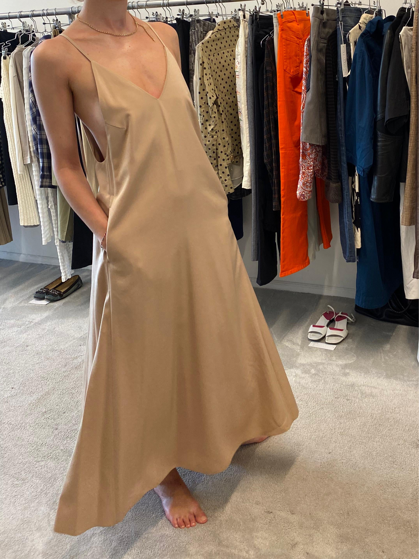 IÉNA – Minimalist Maxi Dress