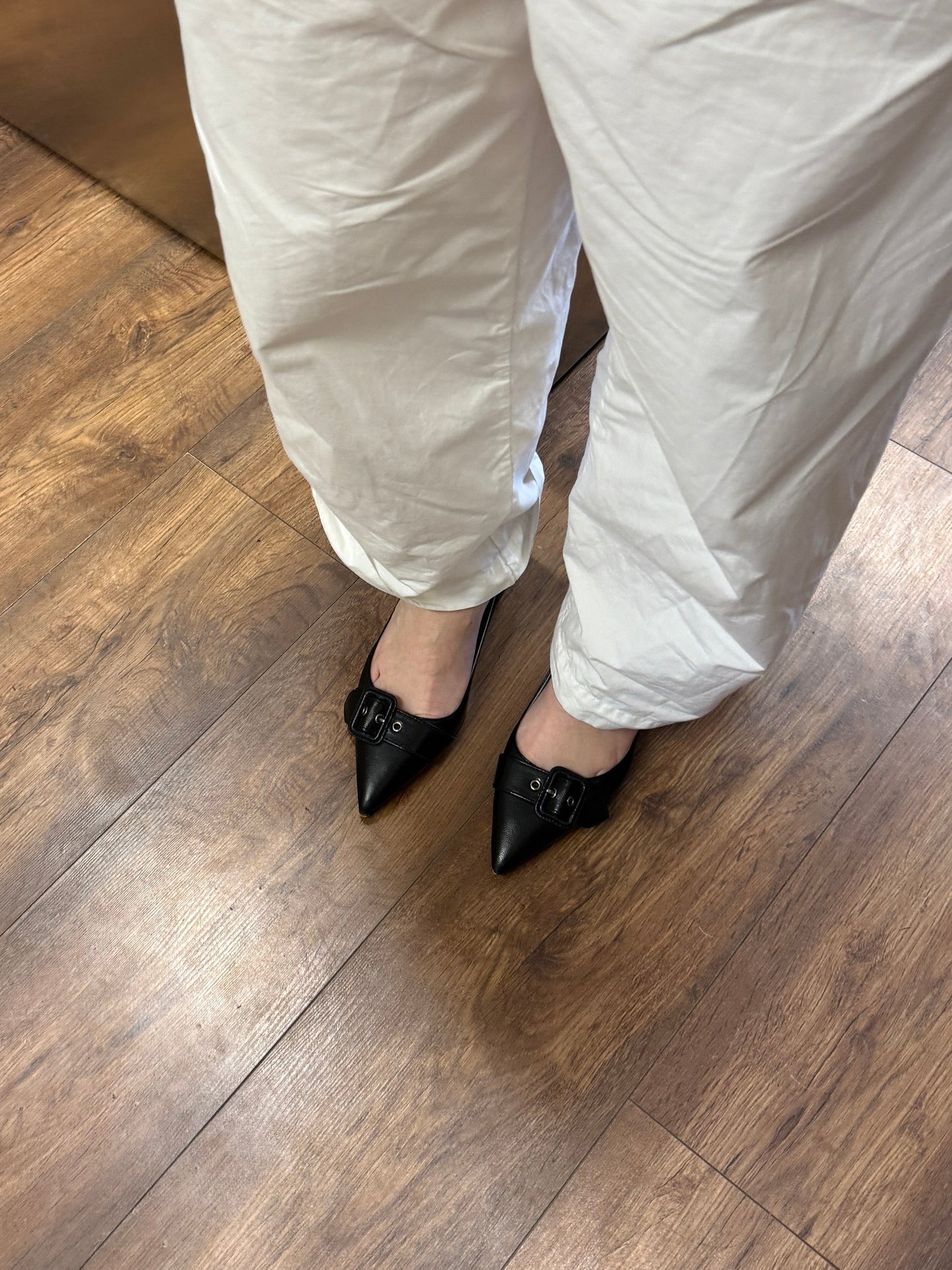 Prada Buckle Pointed Pumps 2018׳s