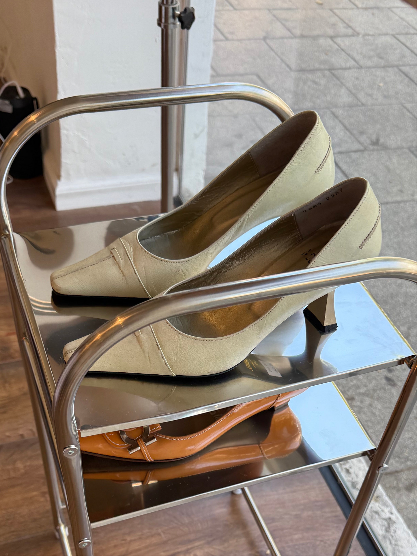 Moschino Cream Leather Heels 36.5