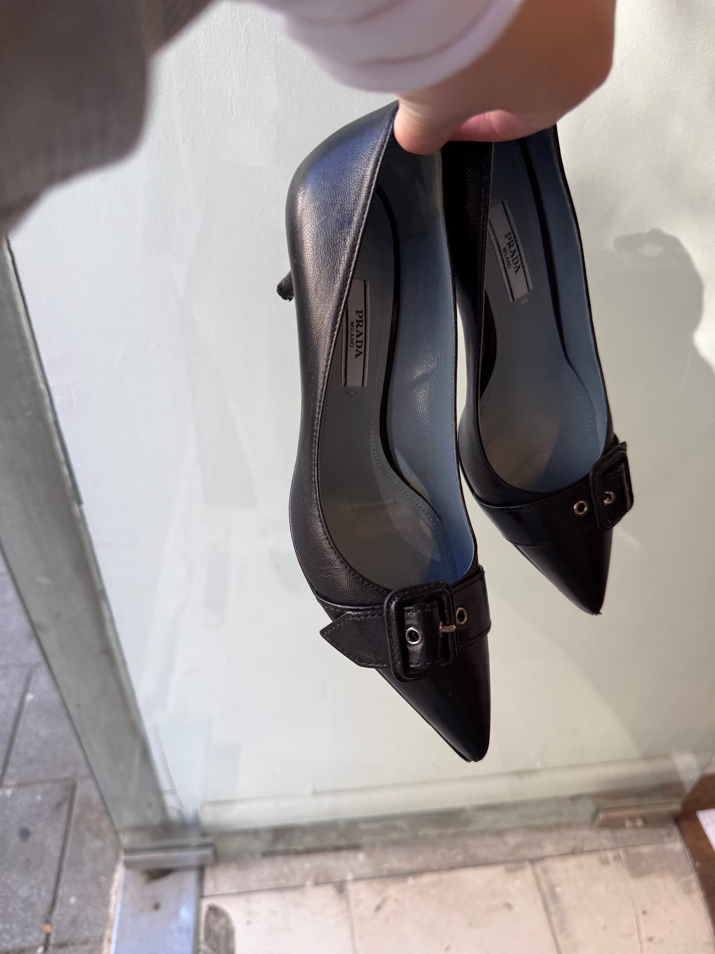 Prada Buckle Pointed Pumps 2018׳s