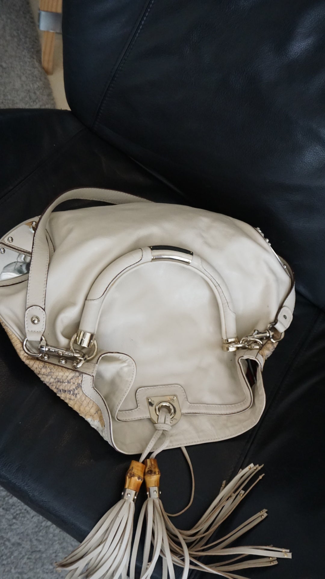 GUCCI indy Pyton hobo bag