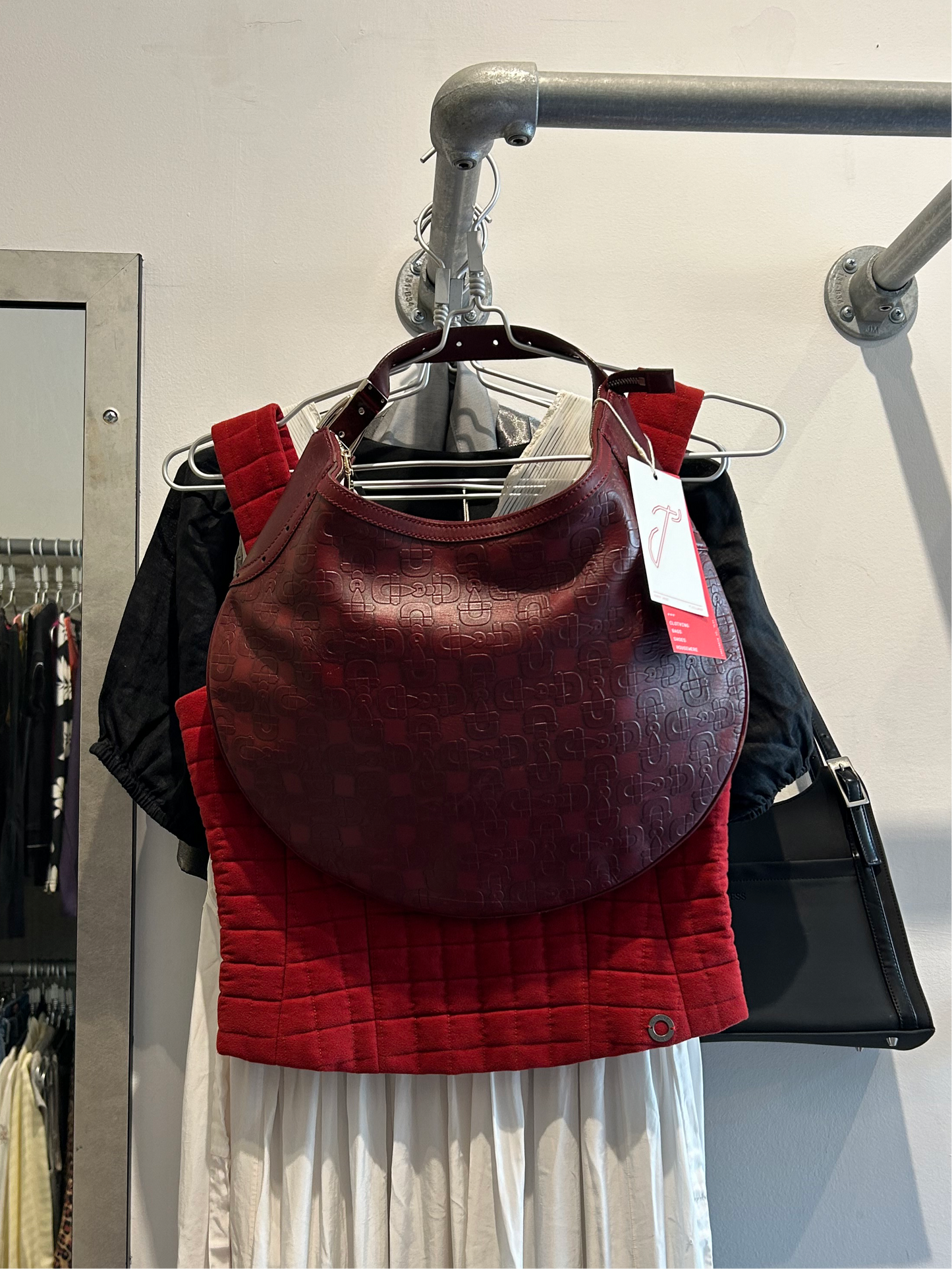 GUCCI moon embossed horsebit red shoulder bag