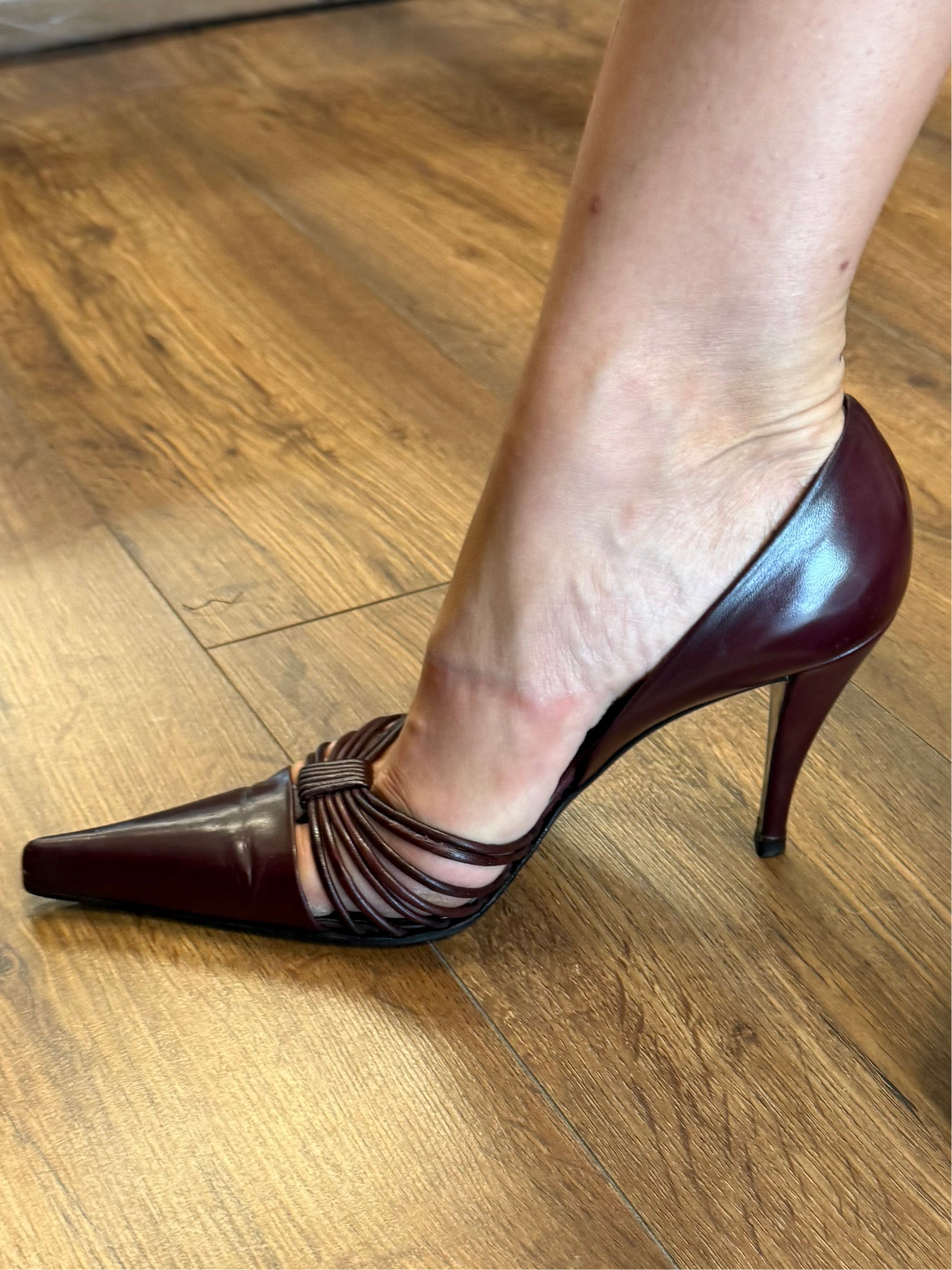 Yves Saint Laurent 90׳s pumps