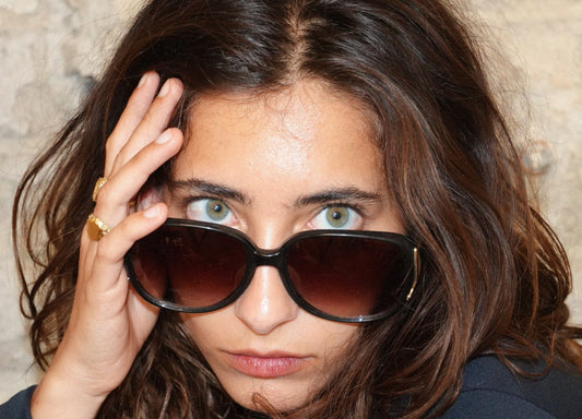 Oversized Vintage Sunglasses – 1980s Inspired