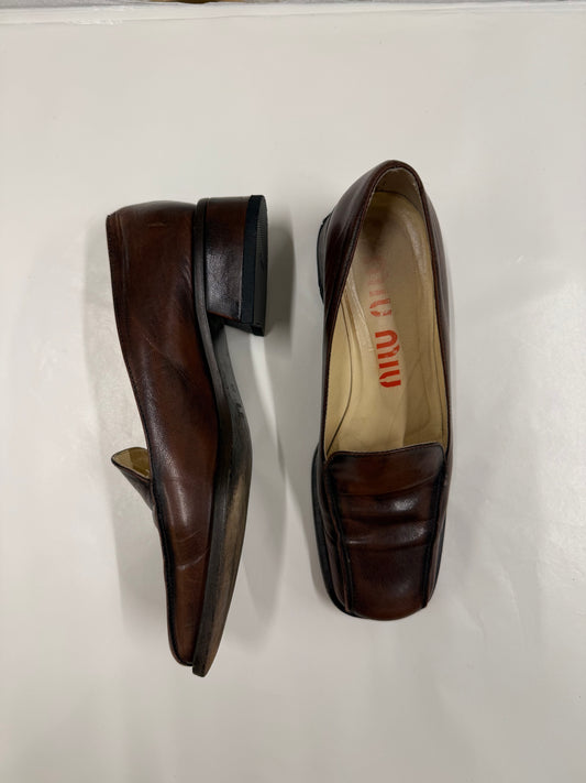 Miu Miu 00s Brown Square-Toe Loafers