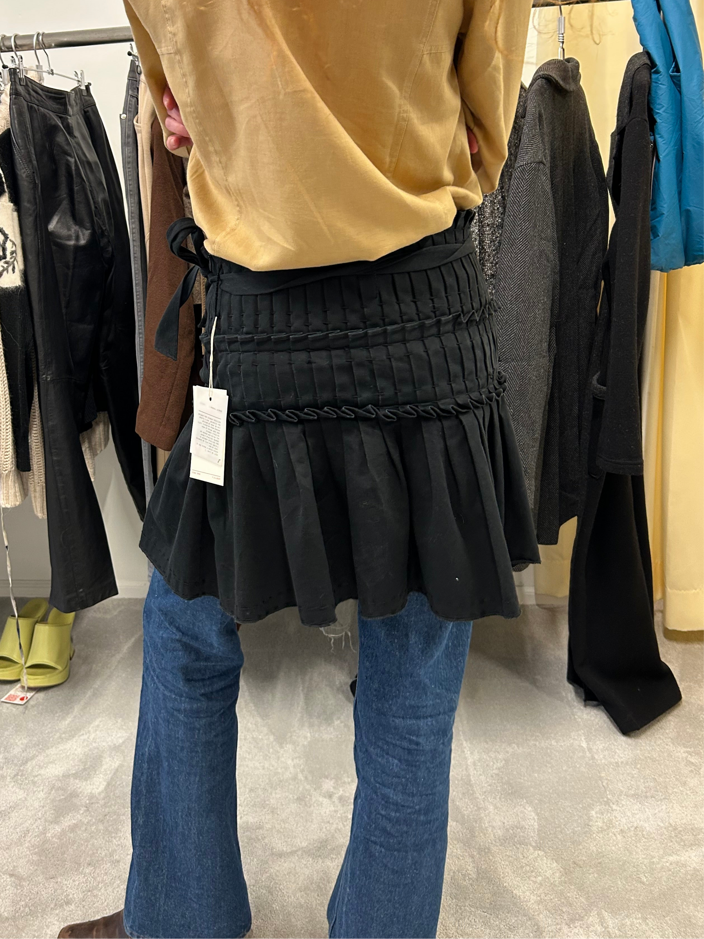 ARMANI JEANS pleats skirt