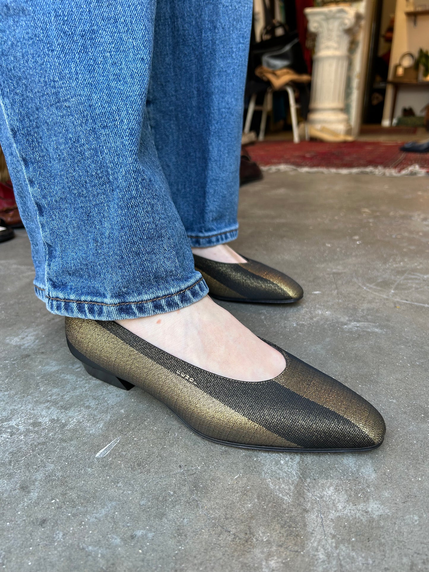 FENDI 90’s golden flats 36.5 EU